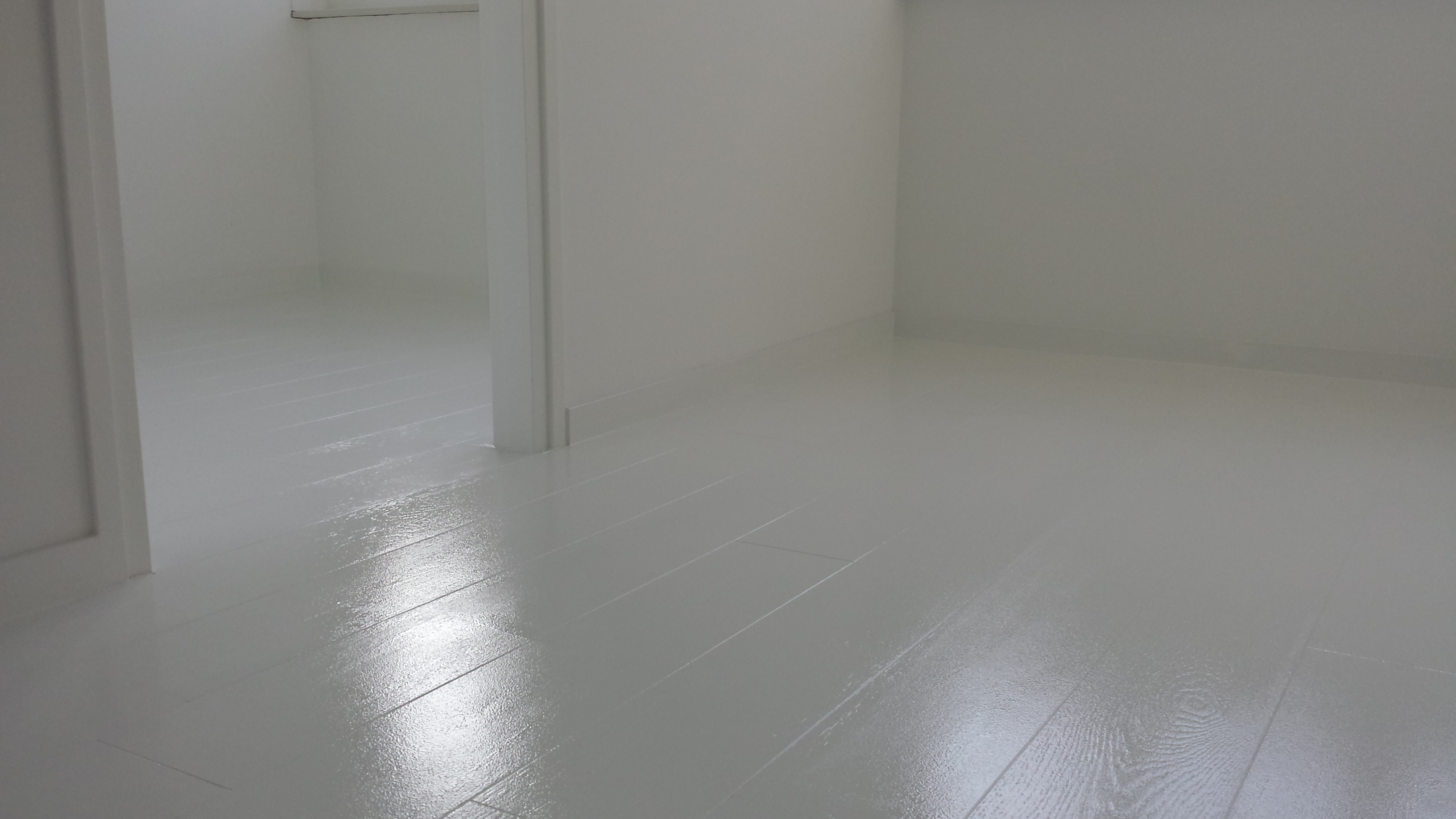 Schilderwerk Binnen, GBZ schilderwerken, particuliere schilders, schilderwerk Zwolle, schilder Zwolle, vloeren schilderen, sigma, kwaliteit schilders, ervaren schilders